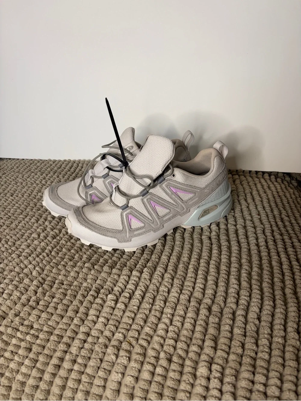 NWOB Salomon Speedcross 3 M8.5/W9.5